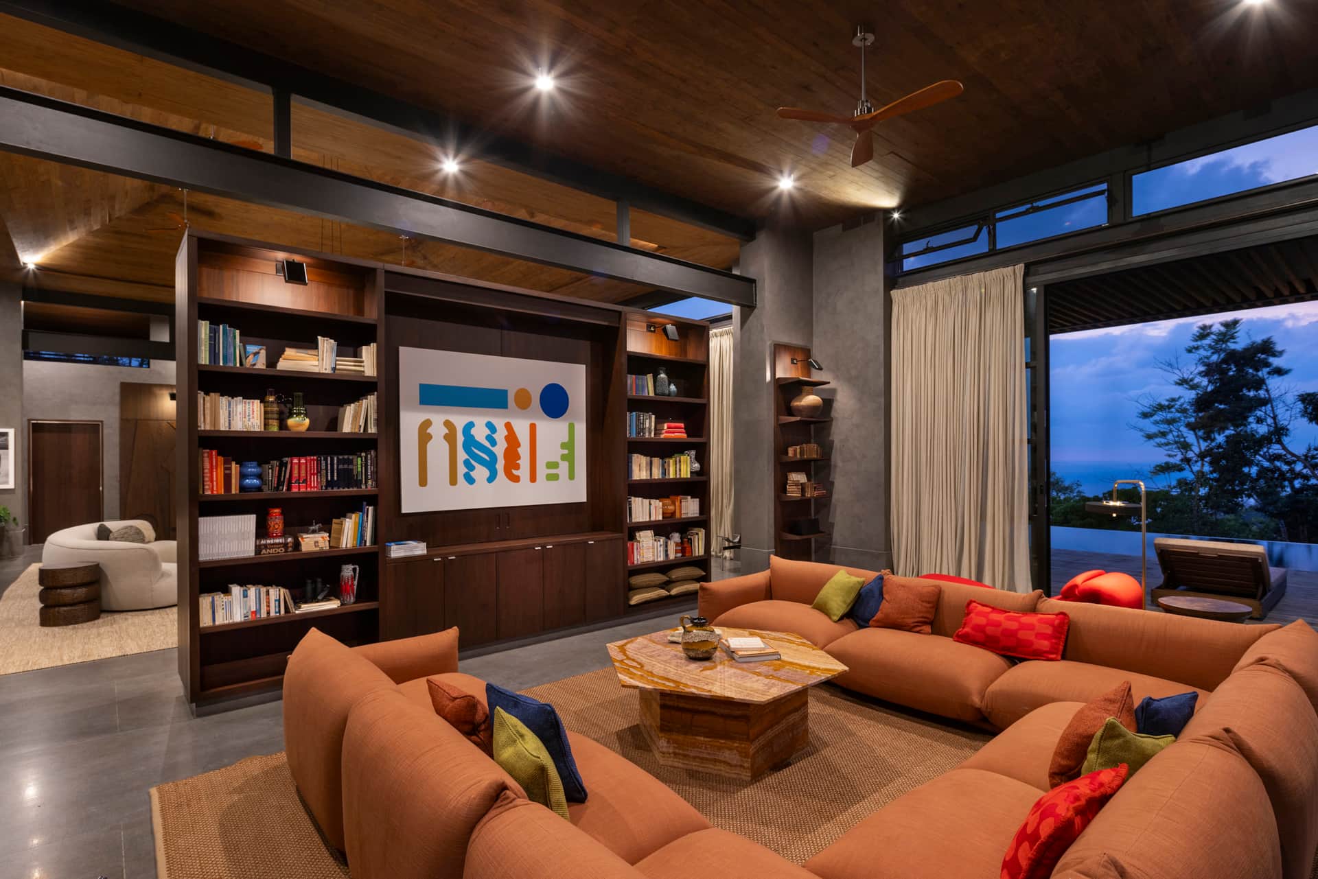 Ask about long-term rentals in Santa Teresa